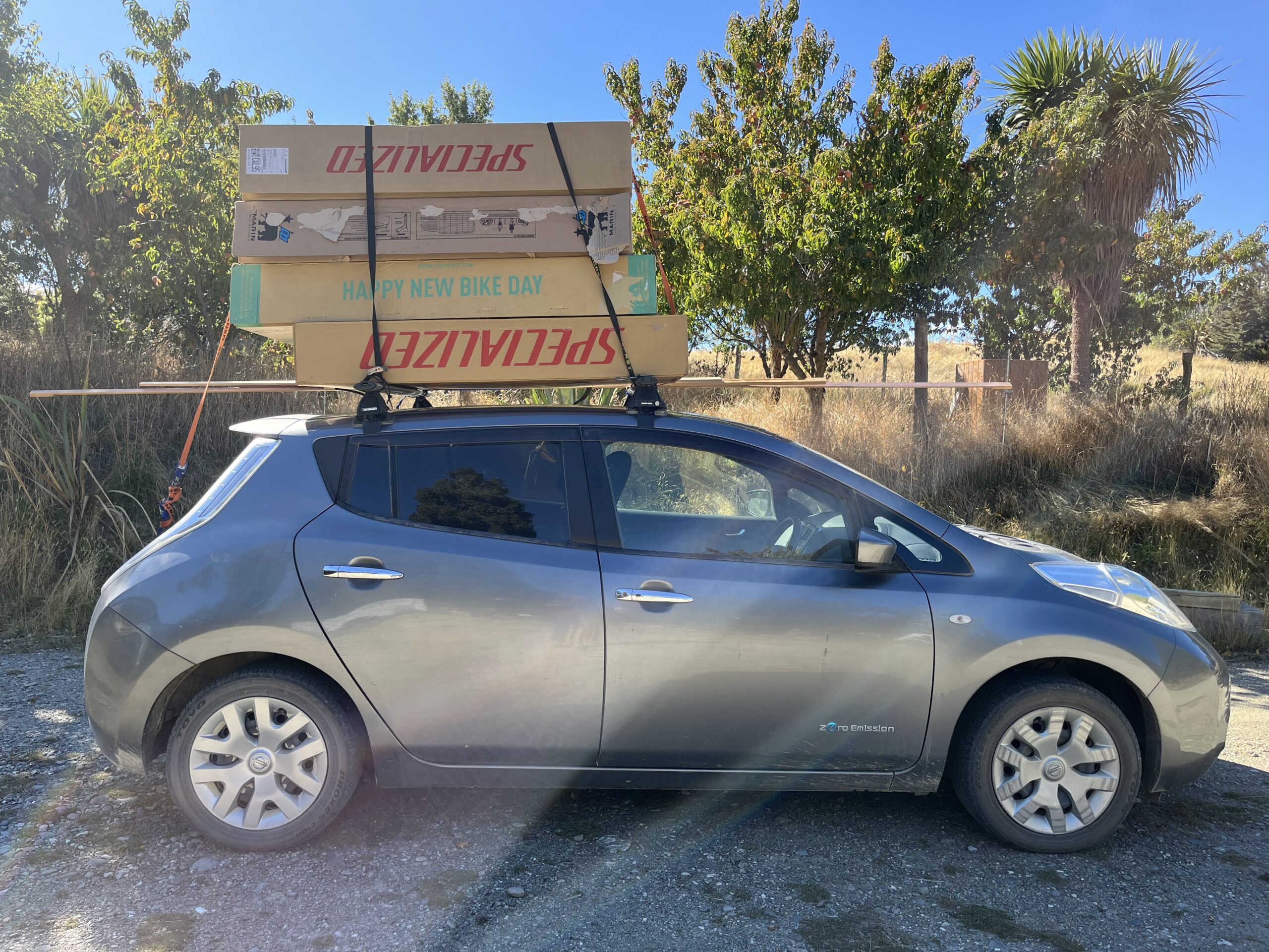 Off Grid Energy Storage Using Recycled Electric Car Batteries